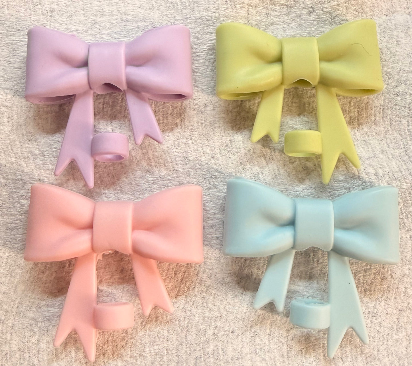 3D bow toppers